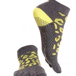 CLOTHING Toesox Ankle Length Full-Toe Yoga Grip Socks Wild Love Citrus 7 CLOTHING Toesox Ankle Length Full-Toe Yoga Grip Socks Wild Love Citrus