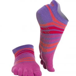 Toesox Low Rise Full-Toe Yoga Grip Socks Hula Hoop