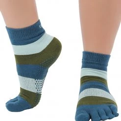 Toesox Ankle Length Full-Toe Yoga Grip Socks Green/Blue Stripe