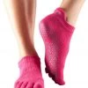 CLOTHING Toesox Low Rise Full-Toe Yoga Grip Socks Fuchsia