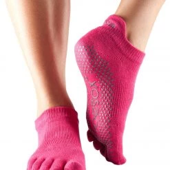 CLOTHING Toesox Low Rise Full-Toe Yoga Grip Socks Fuchsia