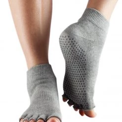 CLOTHING Toesox Ankle Length Half-Toe Yoga Grip Socks Heather Grey