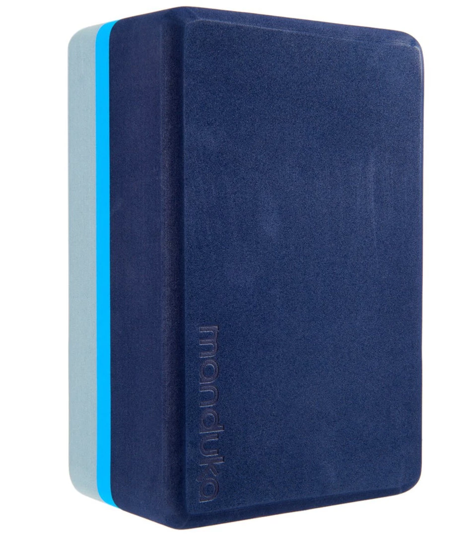 Manduka Recycled Foam Yoga Block Cueva Azul 5 Manduka Recycled Foam Yoga Block Cueva Azul