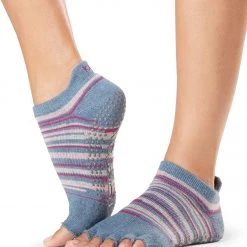 CLOTHING Toesox Low Rise Half-Toe Yoga Grip Socks