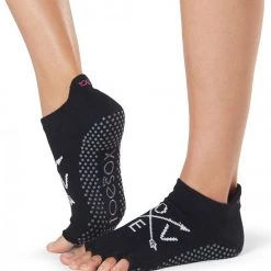 Toesox Low Rise Half-Toe Yoga Grip Socks Fate