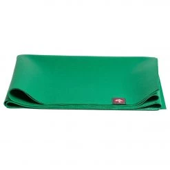 YOGA MATS & PROPS Manduka EKO SuperLite Travel Yoga Mat 68