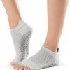 CLOTHING Toesox Low Rise Half-Toe Yoga Grip Socks Powder
