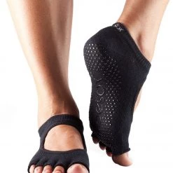 CLOTHING Toesox Bella Half-Toe Yoga Grip Socks Black