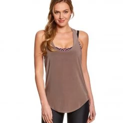 Onzie Lightweight Glossy Flow Yoga Tank Top Champagne