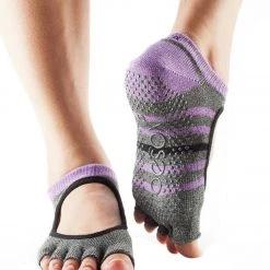 Toesox Bella Half-Toe Yoga Grip Socks Aire