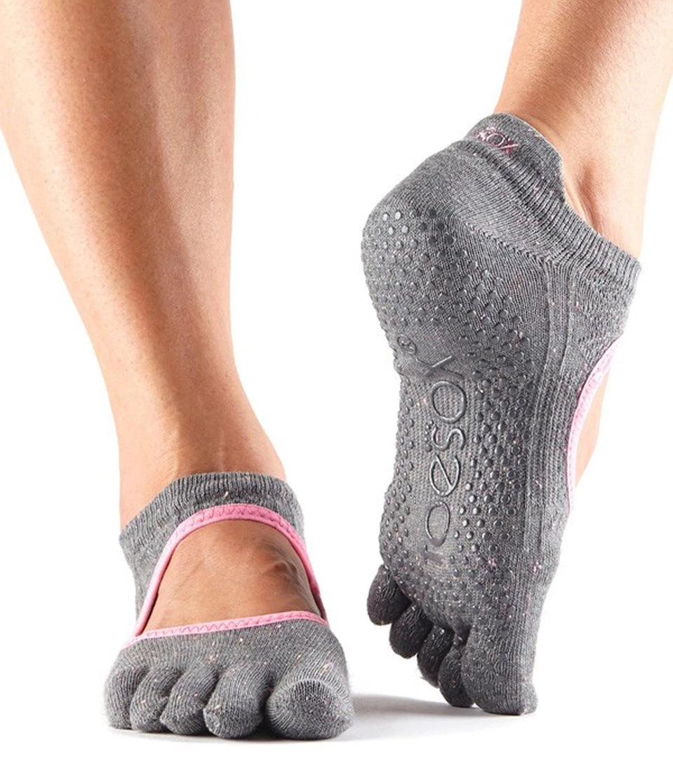 Toesox Bellarina Full-Toe Yoga Grip Socks Pepper ACCESSORIES 3 Toesox Bellarina Full-Toe Yoga Grip Socks Pepper ACCESSORIES