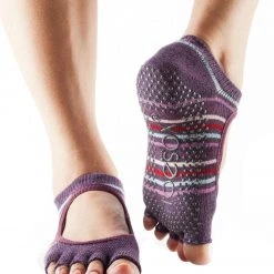 Toesox Bella Half-Toe Yoga Grip Socks Freestyle