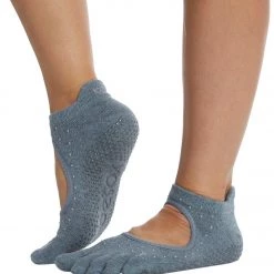 Toesox Bellarina Full-Toe Yoga Grip Socks Baltic ACCESSORIES