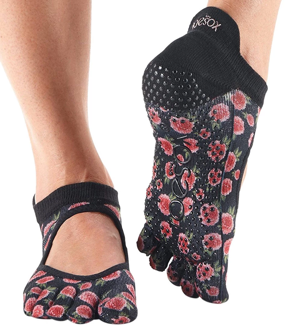 ACCESSORIES Toesox Bellarina Full-Toe Yoga Grip Socks Rosie 3 ACCESSORIES Toesox Bellarina Full-Toe Yoga Grip Socks Rosie