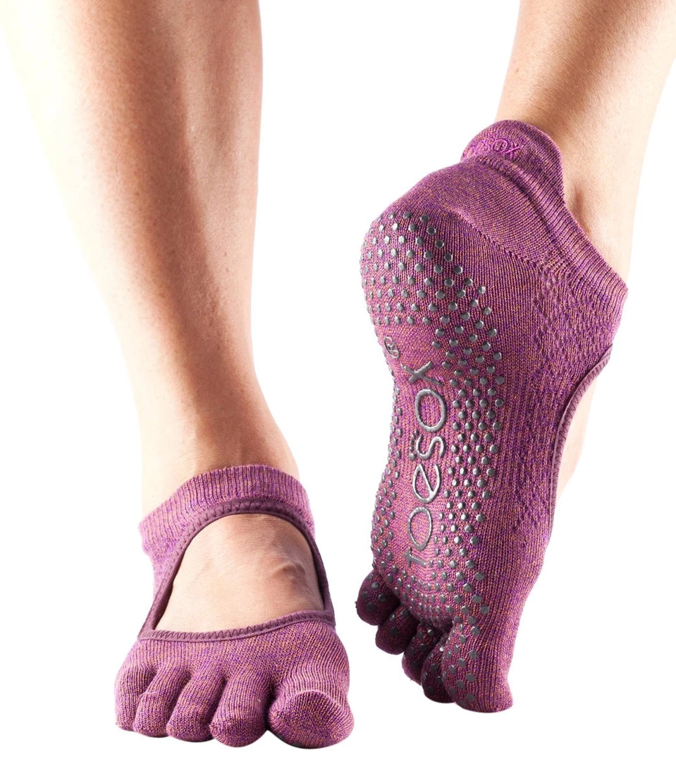 ACCESSORIES Toesox Bellarina Full-Toe Yoga Grip Socks Fishnet Luscious 5 ACCESSORIES Toesox Bellarina Full-Toe Yoga Grip Socks Fishnet Luscious