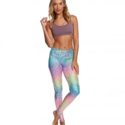 CLOTHING Onzie Chic Yoga Sports Bra Purple Haze