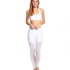Onzie Chic Yoga Sports Bra White