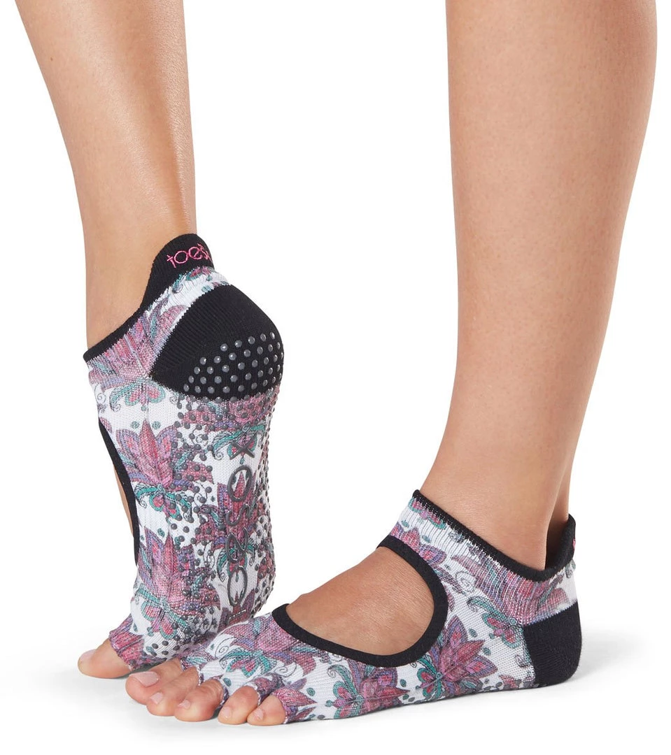 Toesox Bellarina Half-Toe Yoga Grip Socks Mantra 6 Toesox Bellarina Half-Toe Yoga Grip Socks Mantra