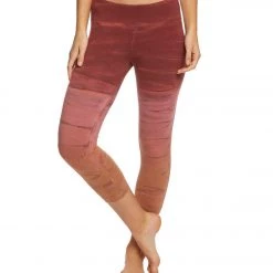 Hard Tail Flat Waisted Cotton Yoga Capris Red/Pink Rainbow Horizon