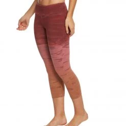 Hard Tail Flat Waisted Cotton Yoga Capris Red/Pink Rainbow Horizon