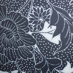 CLOTHING Onzie Side String Yoga Shorts Kyoto Noir