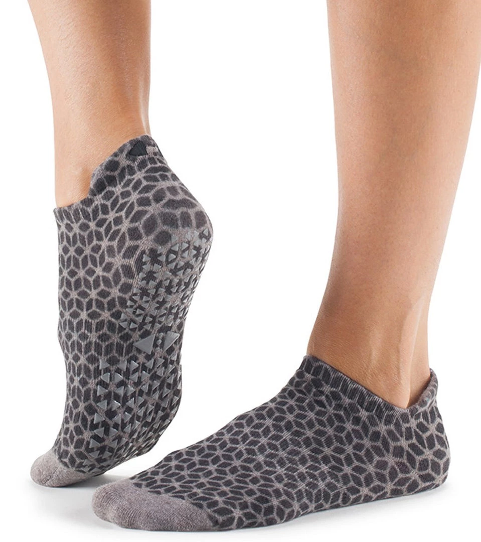 Tavi Savvy Barre Grip Socks Star Midnight 5 Tavi Savvy Barre Grip Socks Star Midnight