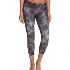CLOTHING Onzie Weave Yoga Capris Petunia