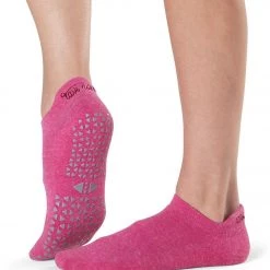 Tavi Savvy Barre Grip Socks Bloom
