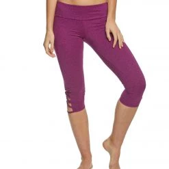 CLOTHING Onzie Weave Yoga Capris Magenta