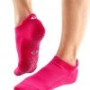 Tavi Savvy Barre Grip Socks Magenta