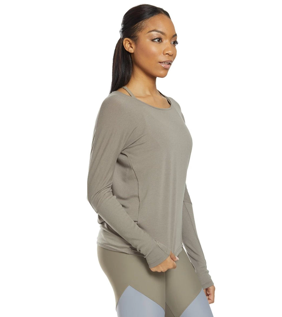 CLOTHING Onzie Drapey V-back Long Sleeve Coverup Dust 5 CLOTHING Onzie Drapey V-back Long Sleeve Coverup Dust
