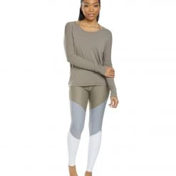 CLOTHING Onzie Drapey V-back Long Sleeve Coverup Dust 12 CLOTHING Onzie Drapey V-back Long Sleeve Coverup Dust