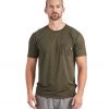 CLOTHING Vuori Men's Tradewind Performance Tee Evergreen Heather
