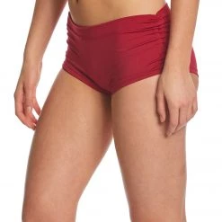 Mika Yoga Wear Mikaela Hot Yoga Shorts Chili CLOTHING