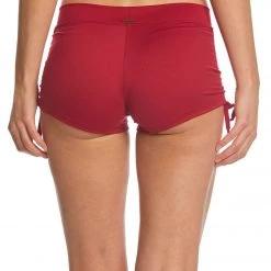 Mika Yoga Wear Lucia Hot Yoga Shorts Chili