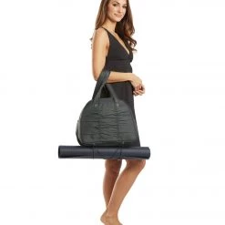 ACCESSORIES Gaiam Metro Gym Bag Charcoal 15 ACCESSORIES Gaiam Metro Gym Bag Charcoal