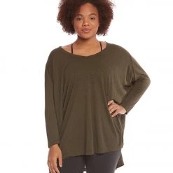 Hard Tail Plus Size Oversized 3/4 Sleeve Raglan Layering Top Valley CLOTHING 13 Hard Tail Plus Size Oversized 3/4 Sleeve Raglan Layering Top Valley CLOTHING