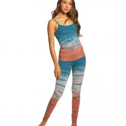 Hard Tail Long Yoga Sport Bra Tank Blue/Red Rainbow Horizon 12 Hard Tail Long Yoga Sport Bra Tank Blue/Red Rainbow Horizon