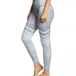 CLOTHING Onzie Graphic High Waisted 7/8 Yoga Leggings Graphite Chevron 10 CLOTHING Onzie Graphic High Waisted 7/8 Yoga Leggings Graphite Chevron