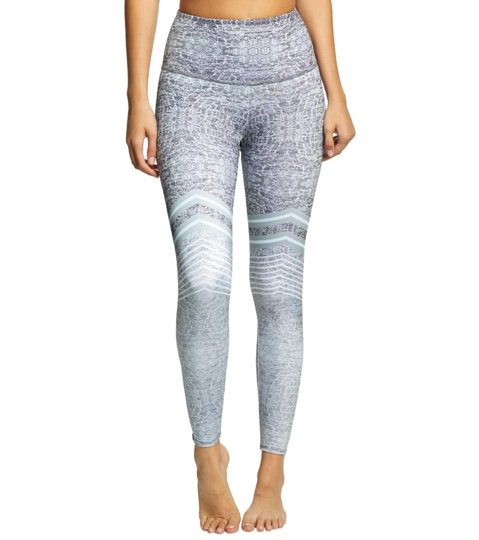 CLOTHING Onzie Graphic High Waisted 7/8 Yoga Leggings Graphite Chevron 9 CLOTHING Onzie Graphic High Waisted 7/8 Yoga Leggings Graphite Chevron