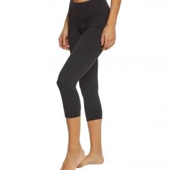 PrAna Pillar Yoga Capris Black CLOTHING