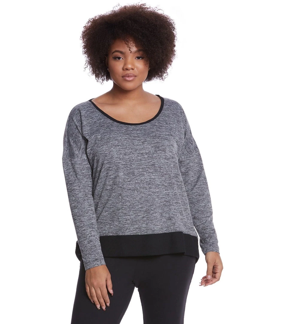 CLOTHING Balance Collection Plus Alexa Pullover 3 CLOTHING Balance Collection Plus Alexa Pullover