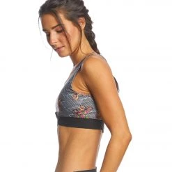 Onzie Shape Yoga Sports Bra Decco