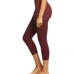 CLOTHING PrAna Momento Yoga Capris Black Cherry