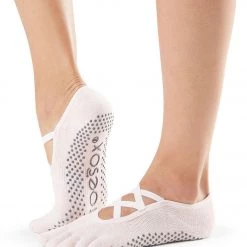 ACCESSORIES Toesox Elle Full-Toe Yoga Grip Socks Ballet Pink