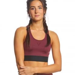 Varley Aspen Yoga Sports Bra Windsor Wine
