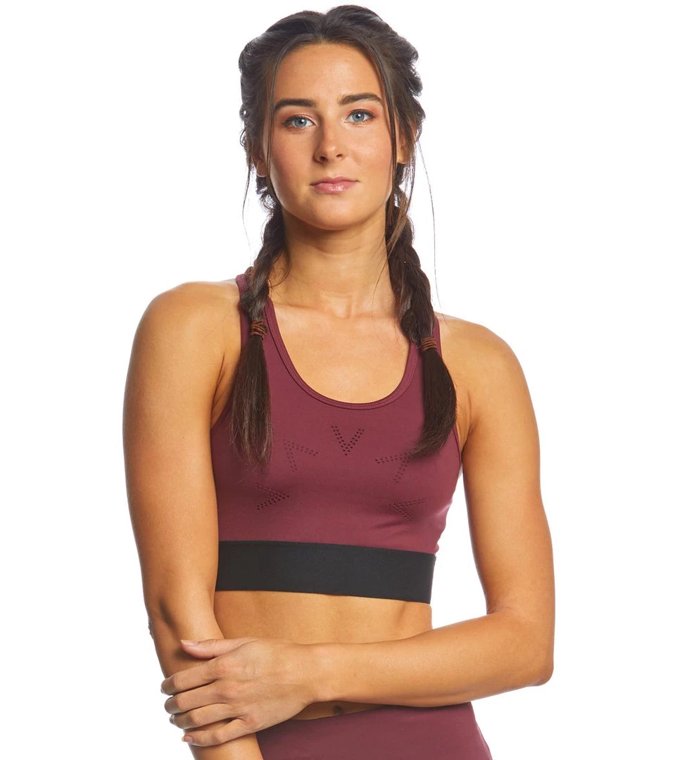 Varley Aspen Yoga Sports Bra Windsor Wine 8 Varley Aspen Yoga Sports Bra Windsor Wine
