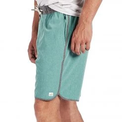 CLOTHING Vuori Men's Banks Shorts Aloe Linen Texture