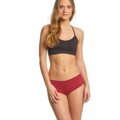 CLOTHING Mika Yoga Wear Meeko Hot Yoga Shorts Chili