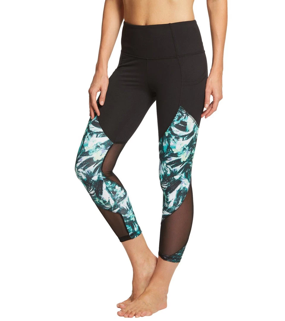 Balance Collection Nola Yoga Capris With Pockets CLOTHING 3 Balance Collection Nola Yoga Capris With Pockets CLOTHING